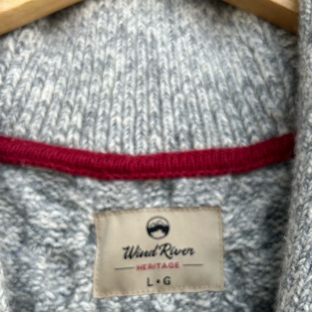 Windriver Heritage Gray Cable Knit Cardigan - Picture 5 of 7